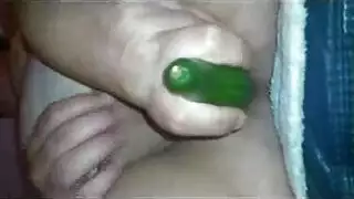 جارة ألمانية ممتلئة الجسم تشتهي ممارسة جنس عنيف مع جارتها