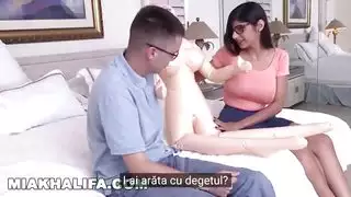 درس ميا خليفة الإباحي: كيف تمارس وضعية المقص مع امرأة لأول مرة