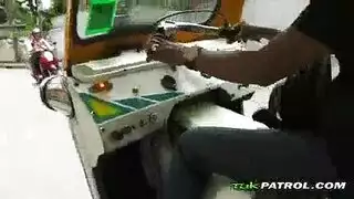 زوجه الياباني أظافر طويلة قذر