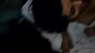 مضاعفة المتعة: سكس ثلاثي صريح