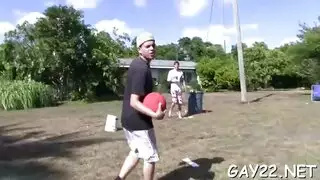 صراخ المكسيكي حوض السباحة