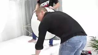 هذا الكس هو حمولة بصرية زائدة