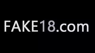 الثدي وهمية قديم ويونغ فستان