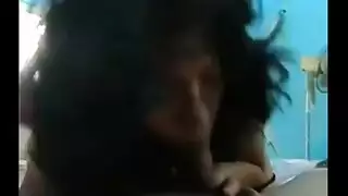 محرمات عائلية: مطلقة متلهفة وابنها في سرية