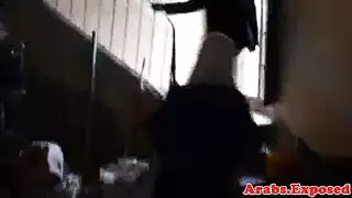 صديقة محجبة تمص وتستمني زب عربي قوي